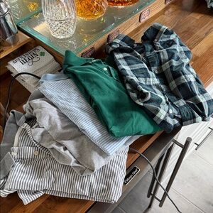 Men's size small Vineyard Vines 5 pc shirt bundle